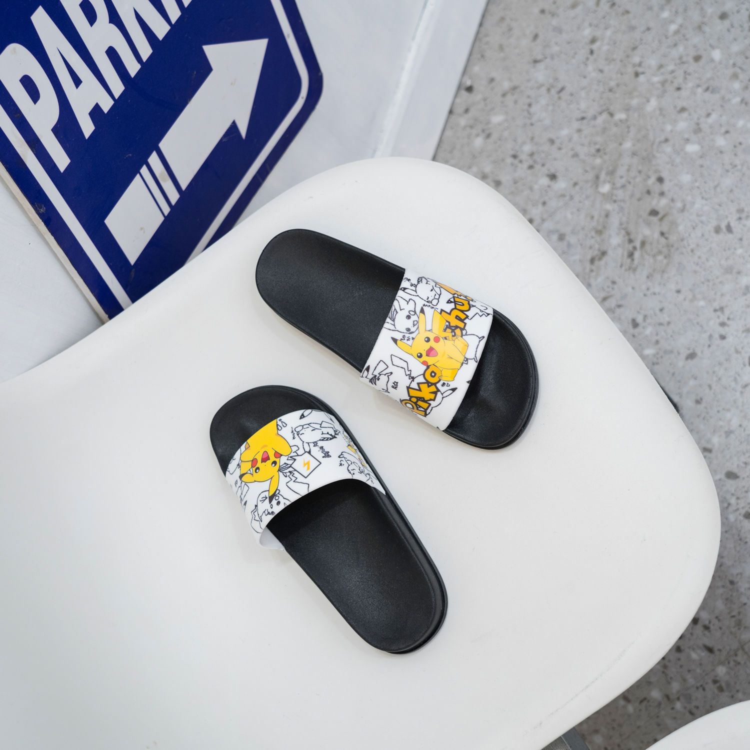 Nouvelles pantoufles d'été pou - Cosplay Korean Anime avis et prix